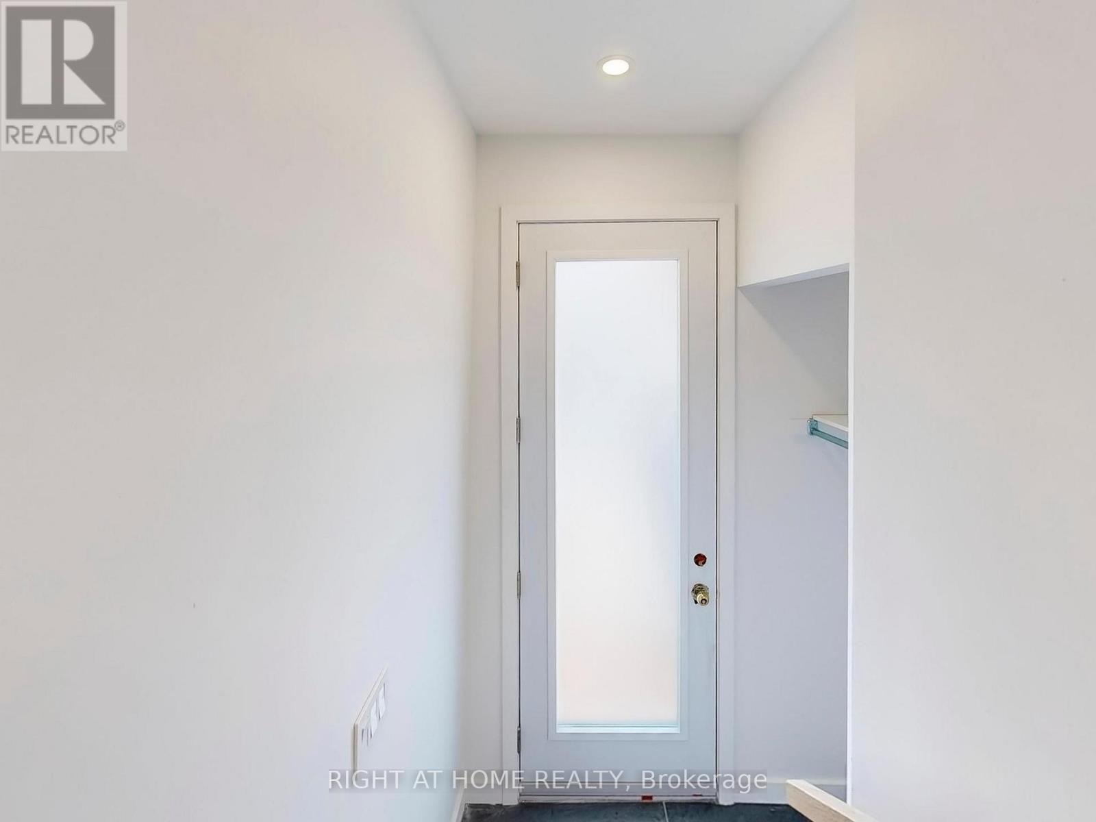 2 - 14 Salem Avenue, Toronto, Ontario  M6H 3C1 - Photo 18 - W12864664