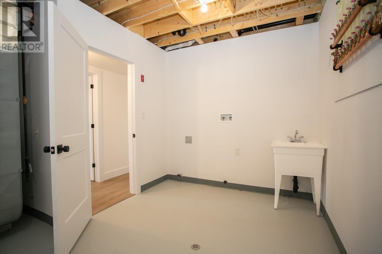 7 Noah Dr, Sault Ste. Marie, Ontario  P6C 6E6 - Photo 44 - SM260115