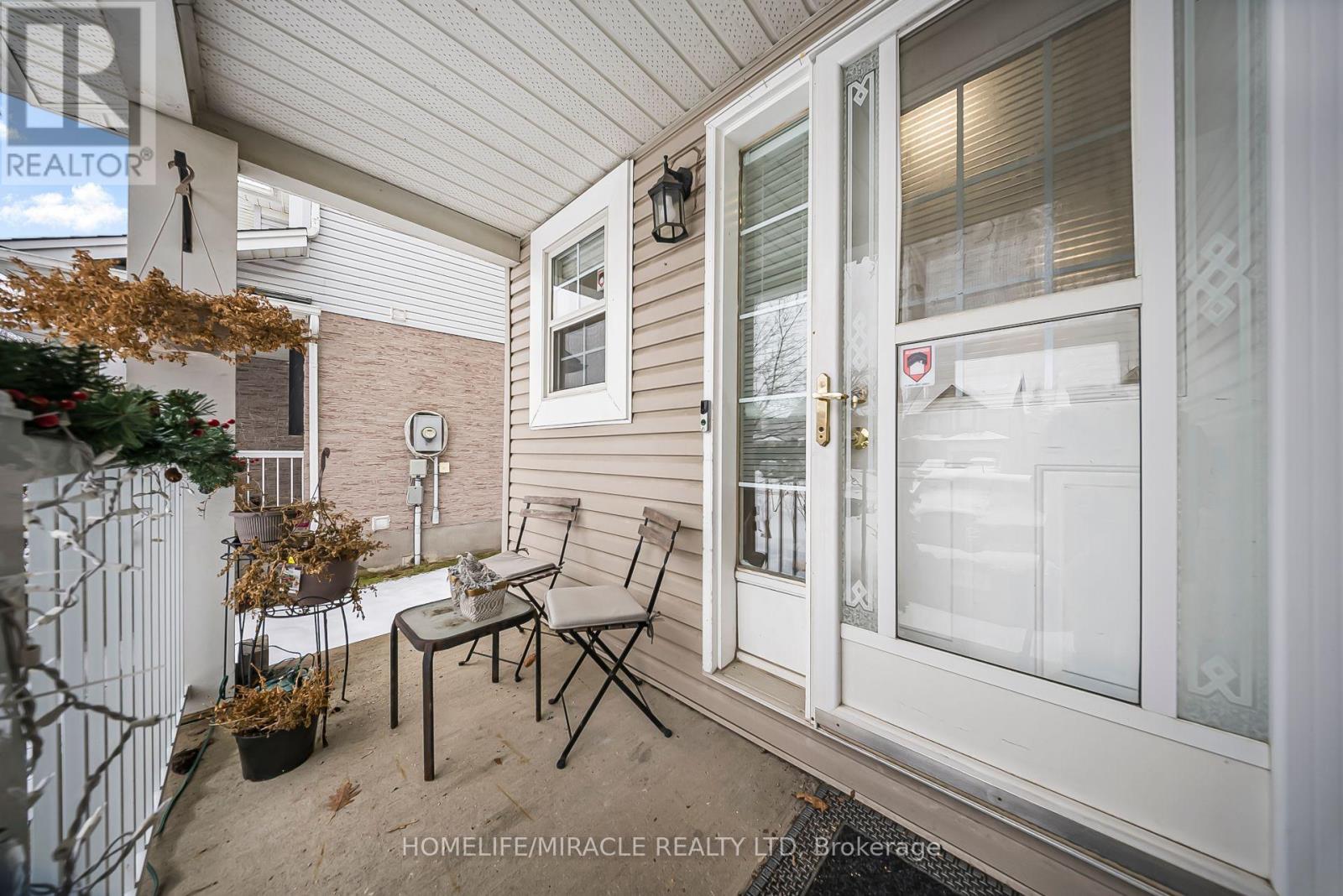 469 Old Newbury Lane, Cambridge, Ontario N3H 5P5 - Photo 4 - X12939918