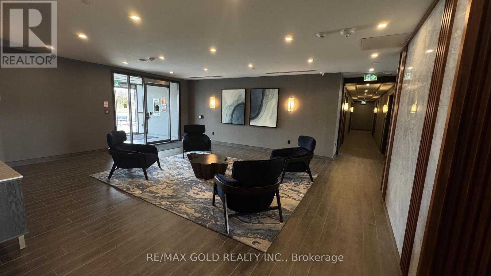 404 - 460 Dundas Street E, Hamilton, Ontario  L8B 2A5 - Photo 4 - X12939938