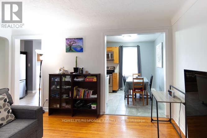 35 Parkdale Drive, Thorold, Ontario  L2V 2N5 - Photo 16 - X12940000