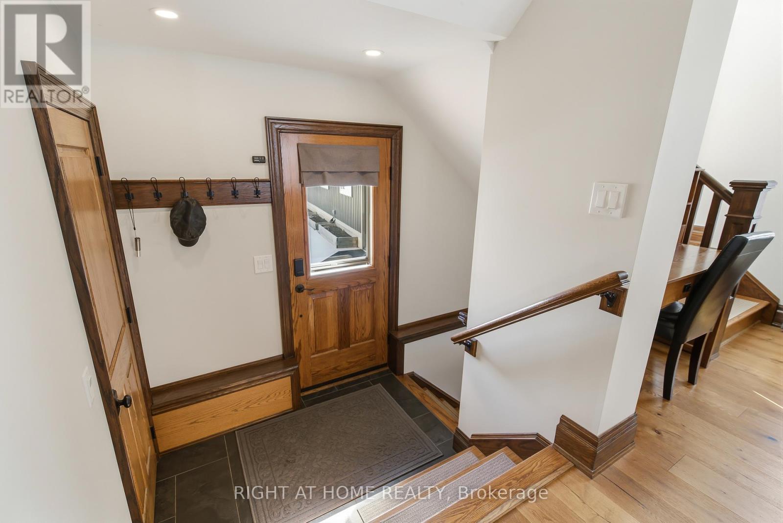 43 Scott Street, Niagara-On-The-Lake, Ontario  L0S 1J0 - Photo 28 - X12940010