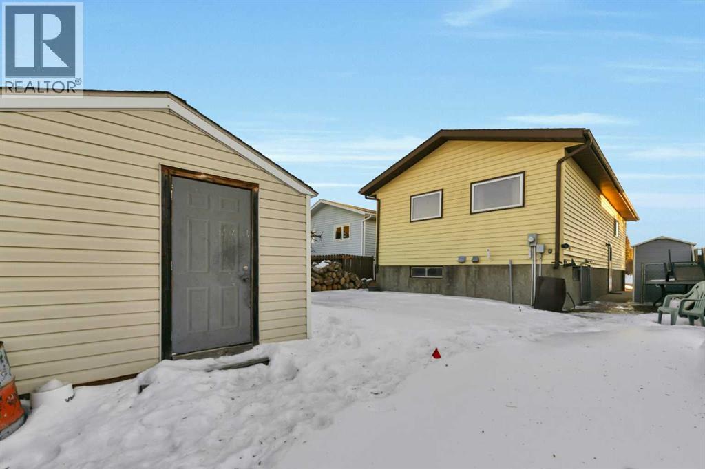 52 Roland, Red Deer, Alberta  T4R 3K9 - Photo 24 - A2279725
