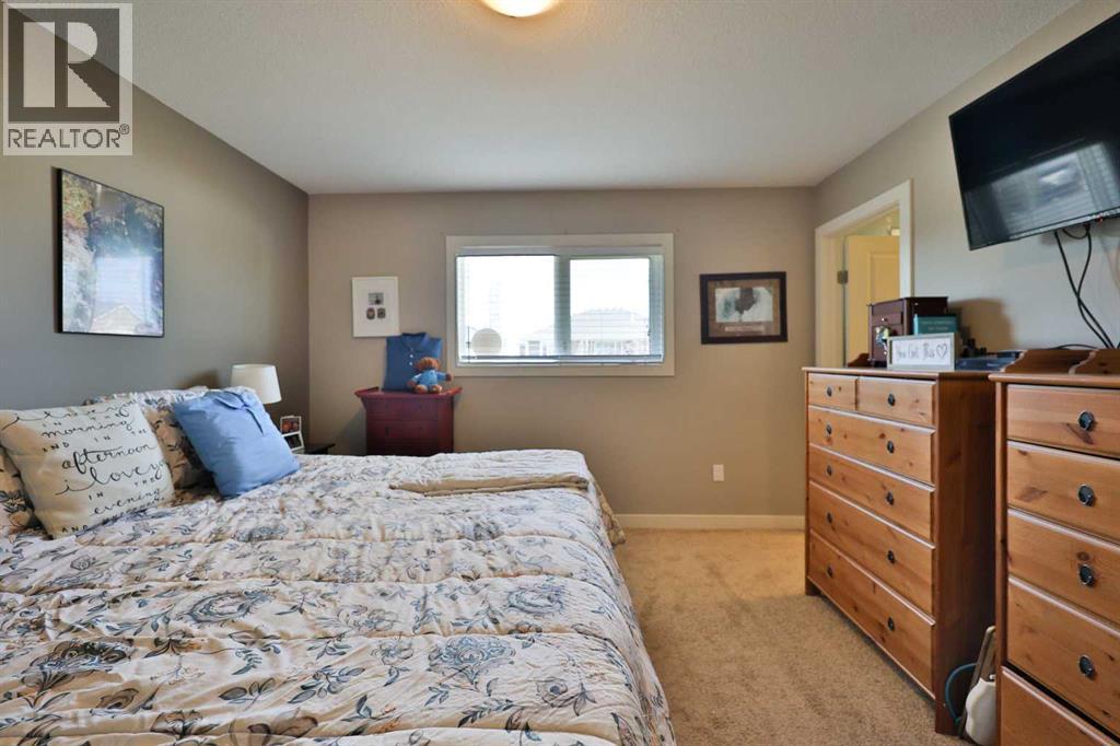 320 S 200 W, Raymond, Alberta  T0K 2S0 - Photo 19 - A2296274