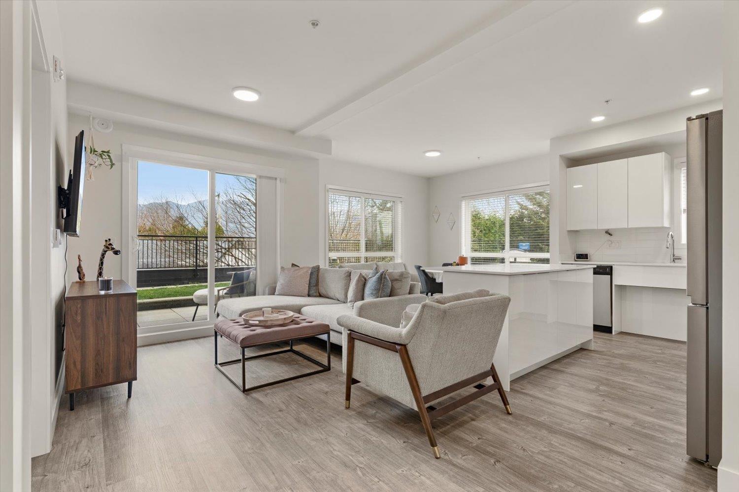 112 9450 Robson Street, Chilliwack Proper West, Chilliwack, British Columbia  V2P 0L7 - Photo 3 - R3105208