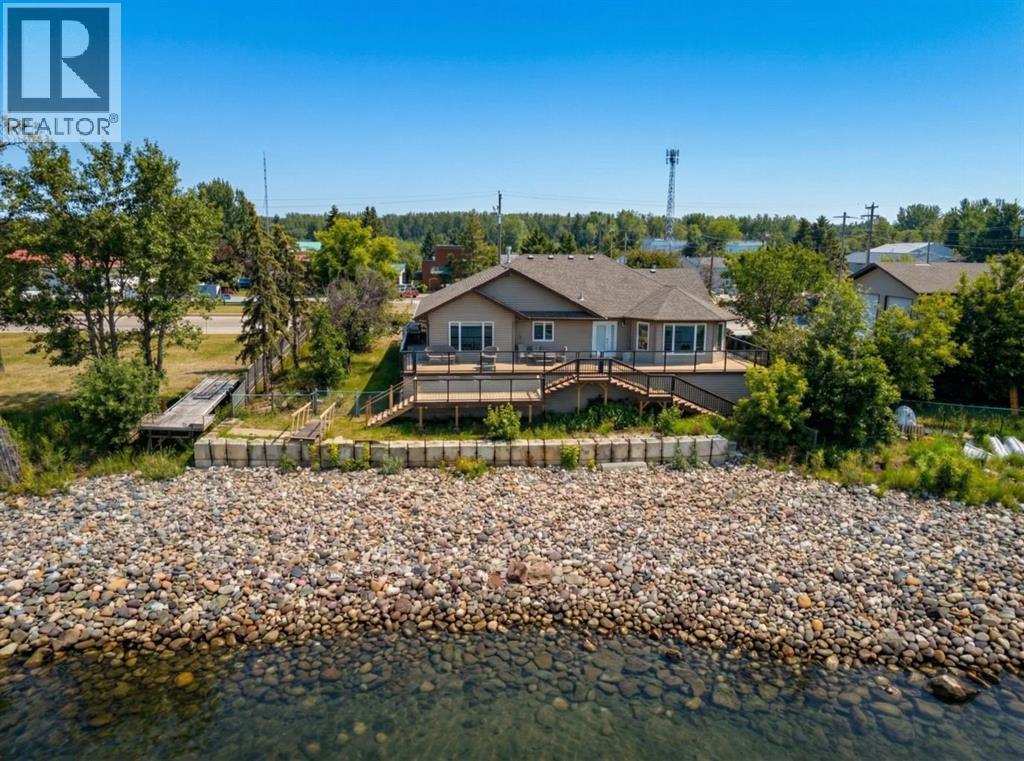 81 Peace River Avenue, Joussard, Alberta  T0G 1J0 - Photo 2 - A2259965