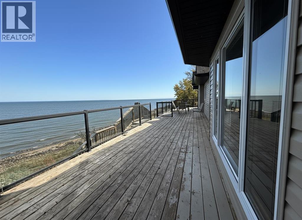 81 Peace River Avenue, Joussard, Alberta  T0G 1J0 - Photo 37 - A2259965