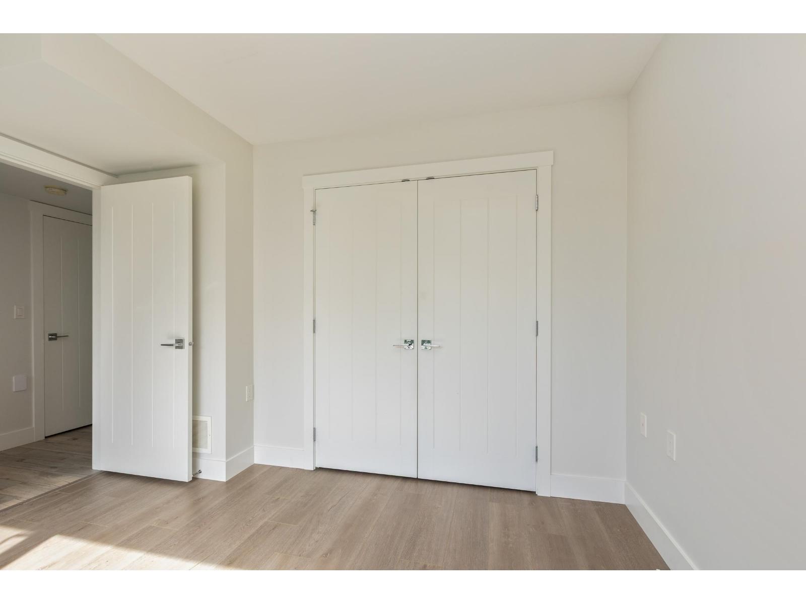 232 2218 Oak Meadows Drive, Surrey, British Columbia V3Z 0W6 - Photo 15 - R3105320