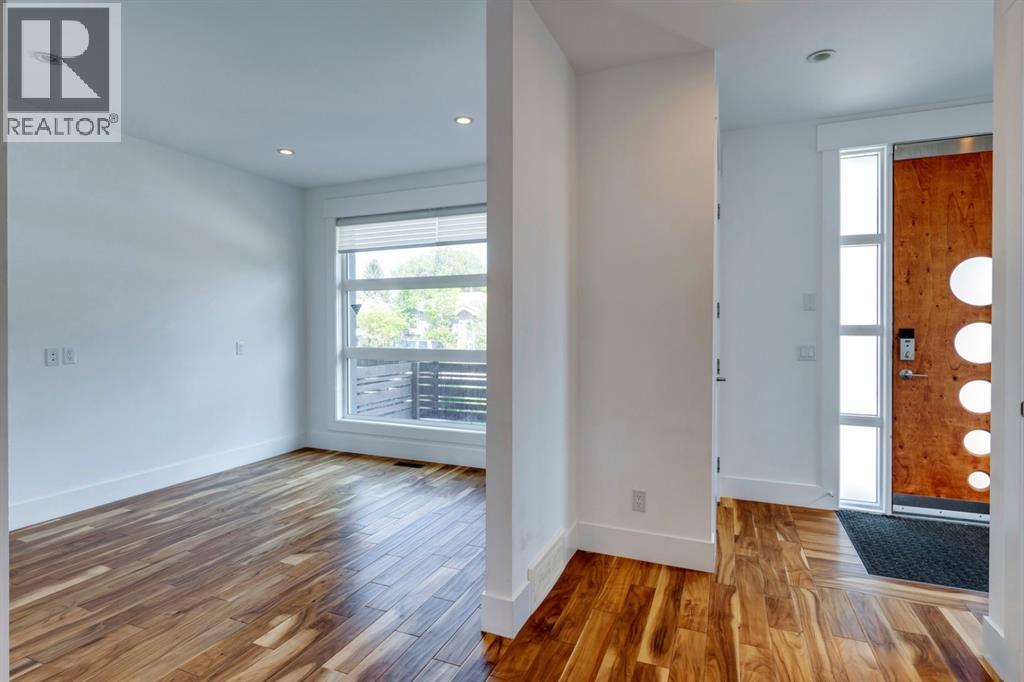 2329a Osborne Crescent SW, Calgary, Alberta  T2T 0Y7 - Photo 5 - A2289471