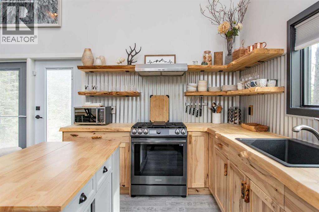 1254 Tamarack Trail, Nordegg, Alberta  T0M 0C6 - Photo 13 - A2295673