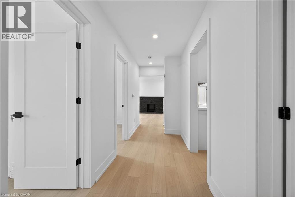 124 Corman Avenue, Stoney Creek, Ontario  L8G 3W4 - Photo 30 - 40816421