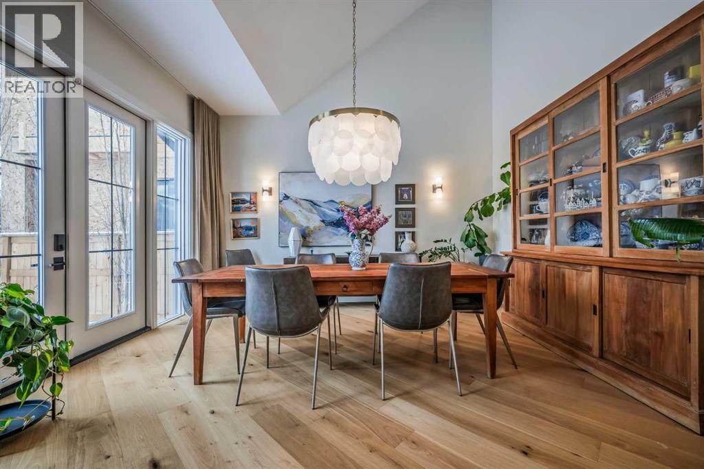 1608 49 Avenue SW, Calgary, Alberta  T2T 2T7 - Photo 5 - A2293581