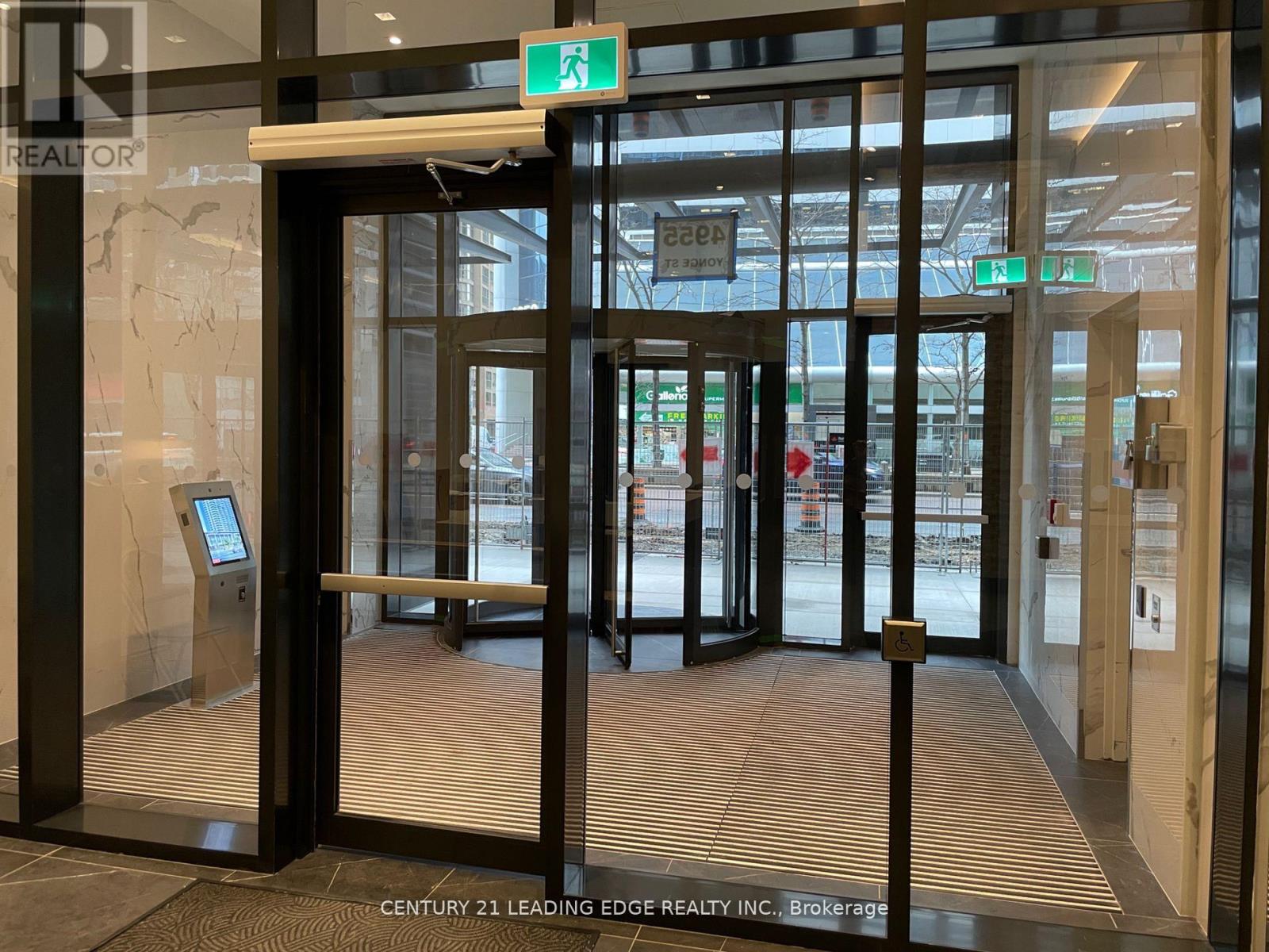 1115 - 4955 Yonge Street, Toronto, Ontario  M2N 0L8 - Photo 2 - C12939472