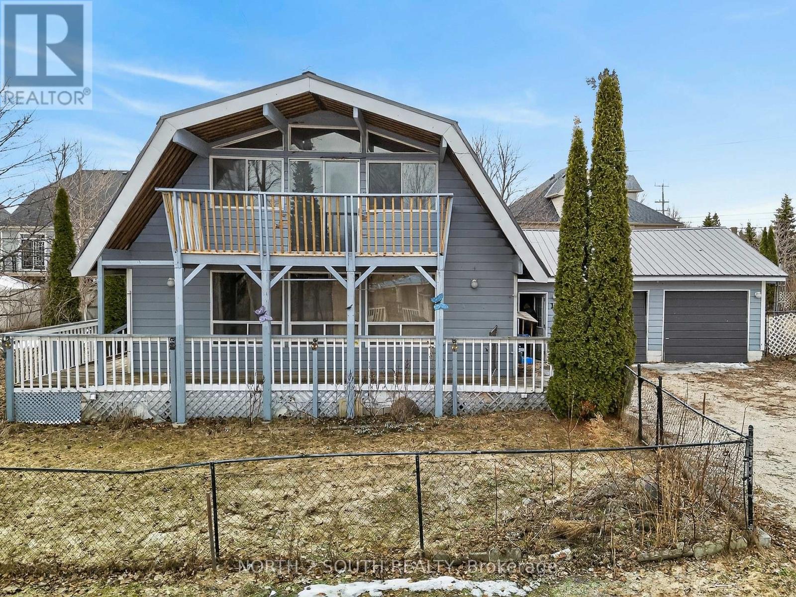 13 Bayview Avenue, Wasaga Beach, Ontario  L9Z 2Y6 - Photo 2 - S12934326