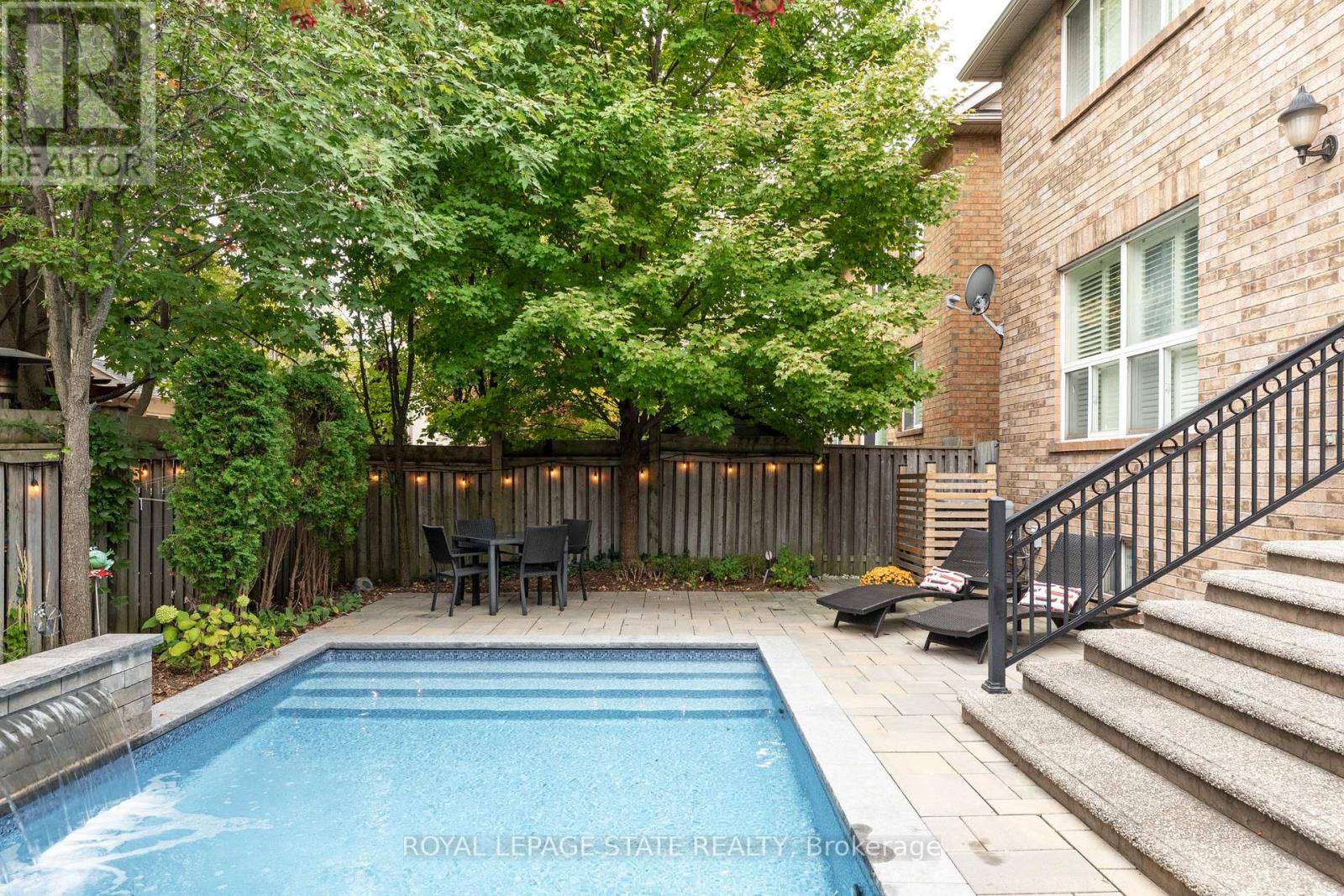 1326 Pepperbush Place, Oakville, Ontario  L6M 4B7 - Photo 44 - W12868126