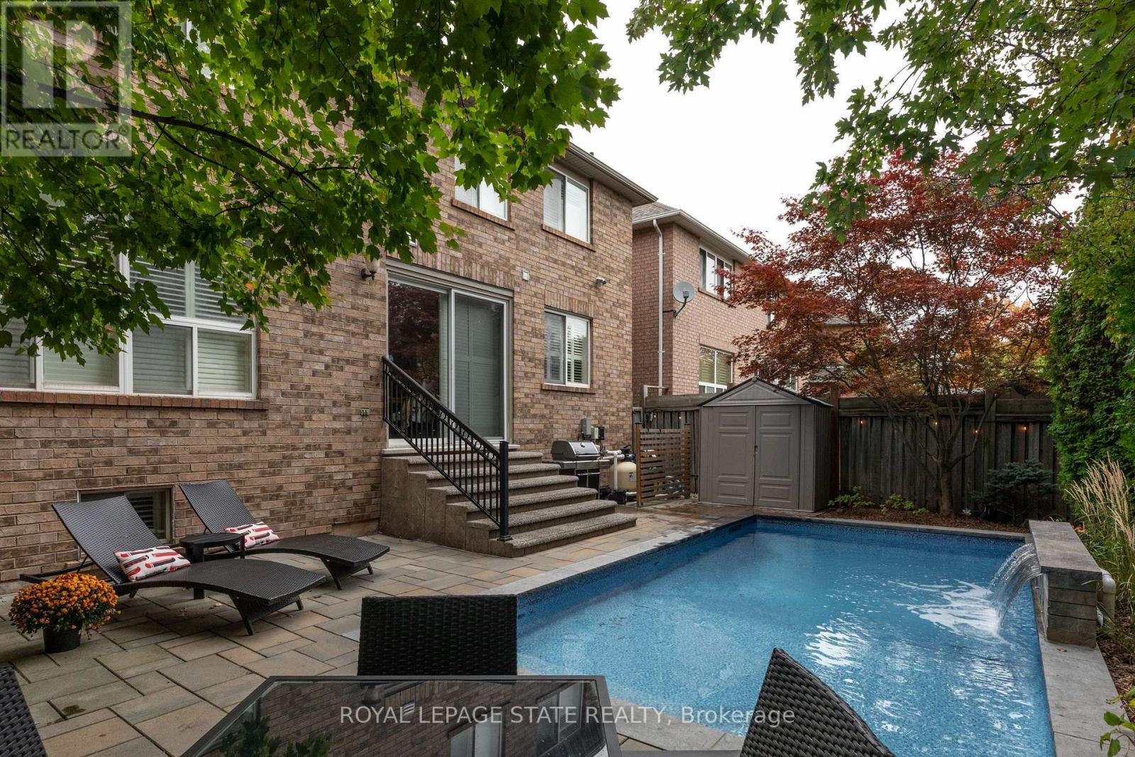 1326 Pepperbush Place, Oakville, Ontario  L6M 4B7 - Photo 41 - W12868126