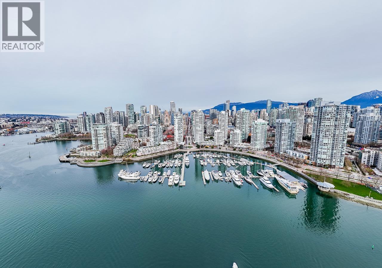 D7 1088 Marinaside Crescent, Vancouver, British Columbia  V6Z 3C4 - Photo 11 - R3105290