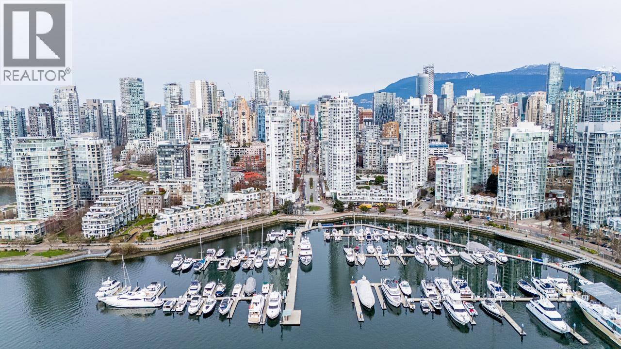 D7 1088 Marinaside Crescent, Vancouver, British Columbia  V6Z 3C4 - Photo 8 - R3105290