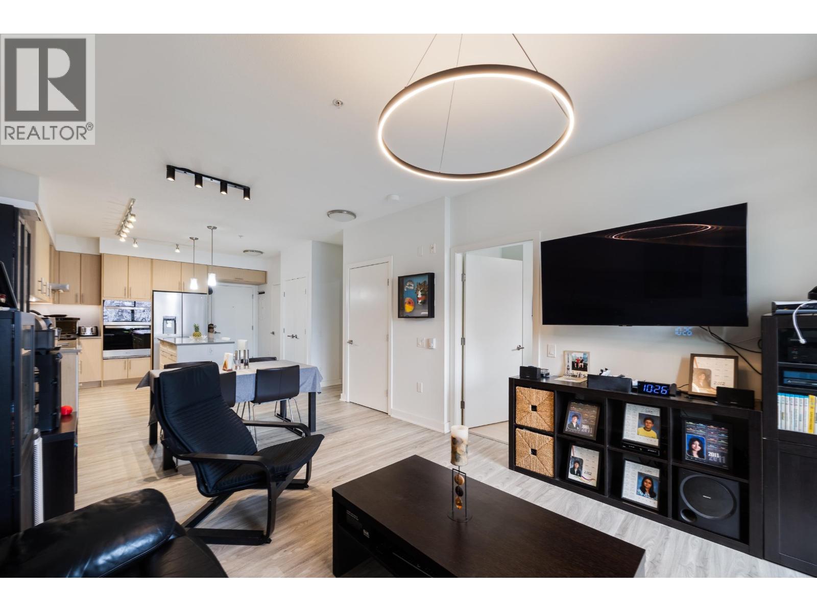 316 3205 Mountain Highway, North Vancouver, British Columbia  V7K 0A3 - Photo 11 - R3105291