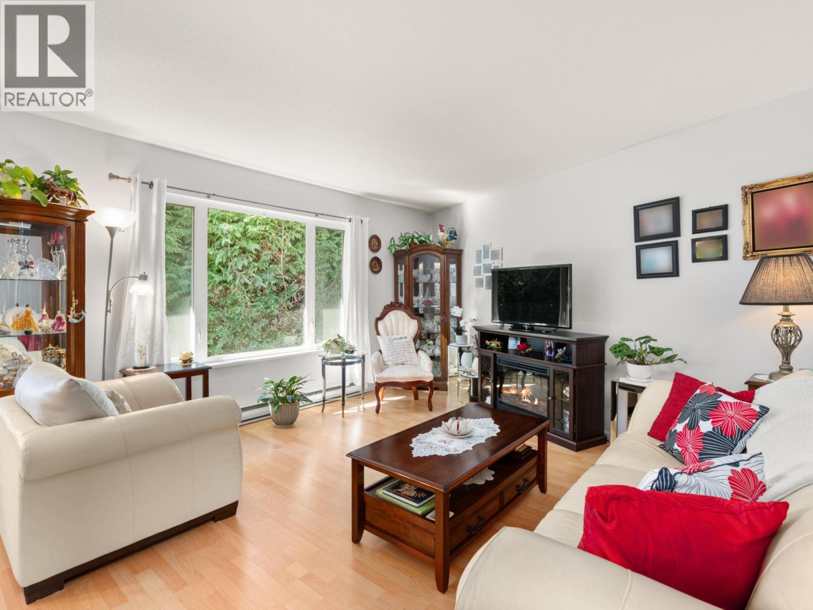 38 5761 Wharf Avenue, Sechelt, British Columbia  V0N 3A0 - Photo 5 - R3105293