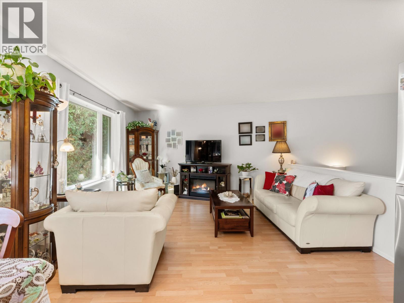 38 5761 Wharf Avenue, Sechelt, British Columbia  V0N 3A0 - Photo 6 - R3105293