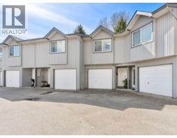 38 5761 WHARF AVENUE, Sechelt, British Columbia