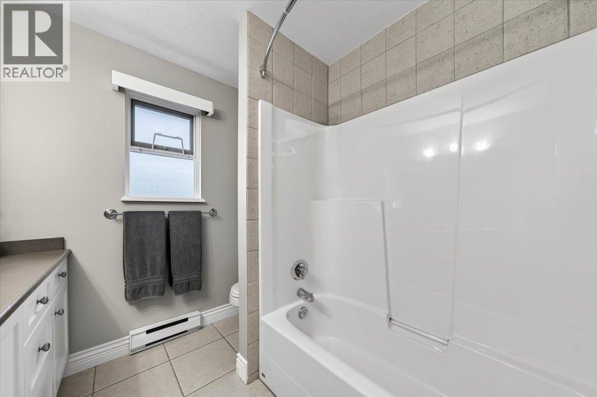 24033 106th Avenue, Maple Ridge, British Columbia  V2W 2B1 - Photo 29 - R3105294