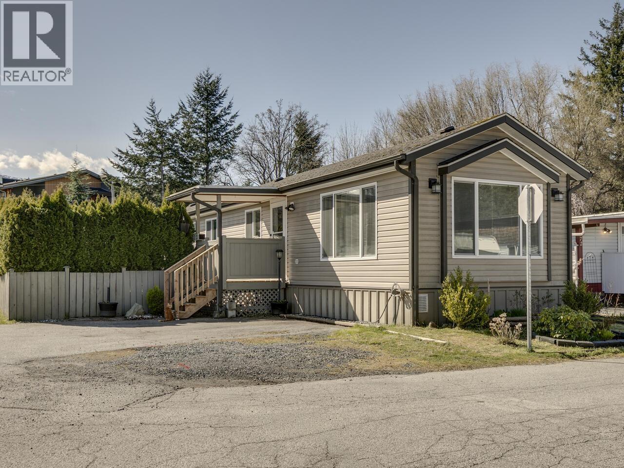 70 40157 Government Road, Squamish, British Columbia  V0N 1T0 - Photo 1 - R3105309