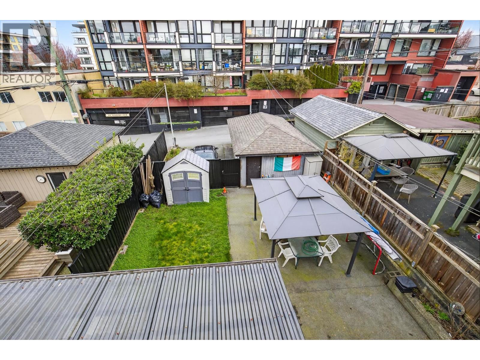 2631 E Pender Street, Vancouver, British Columbia  V5K 2B6 - Photo 15 - R3105333