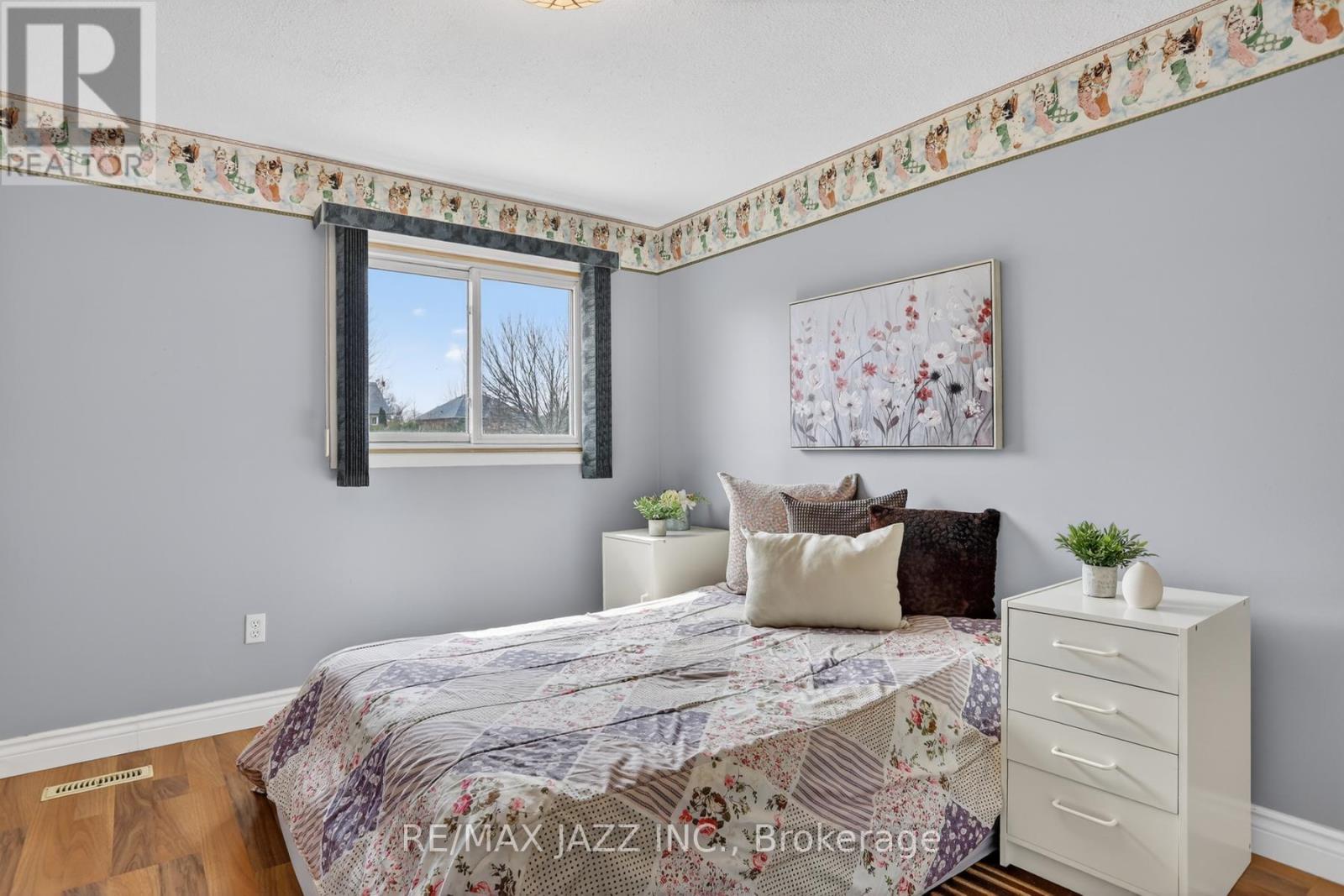 152 Guthrie Crescent, Whitby, Ontario  L1P 1A8 - Photo 15 - E12940172