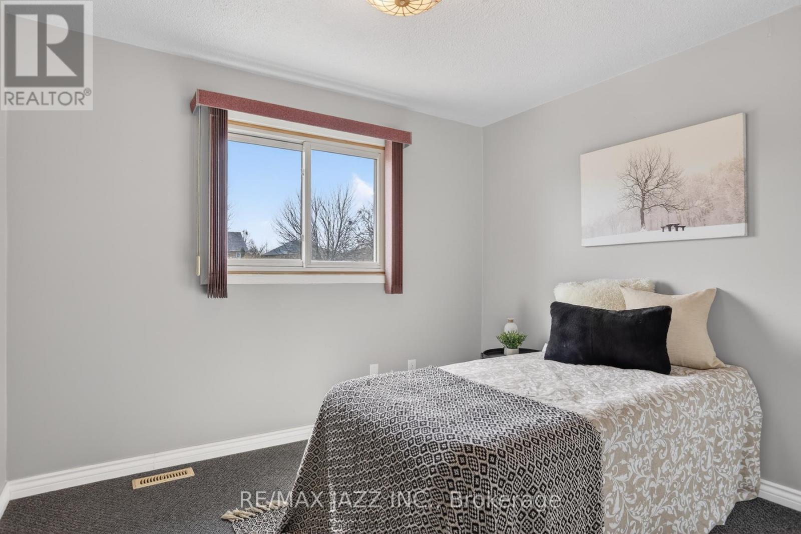 152 Guthrie Crescent, Whitby, Ontario  L1P 1A8 - Photo 17 - E12940172