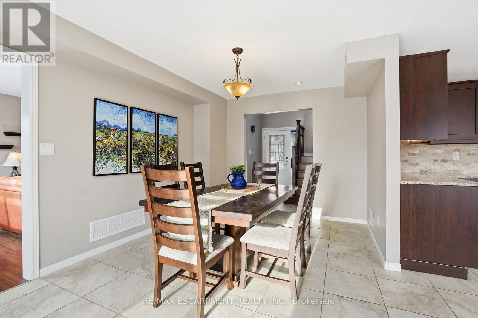 73 Riley Street, Hamilton, Ontario  L8B 0P9 - Photo 7 - X12806562