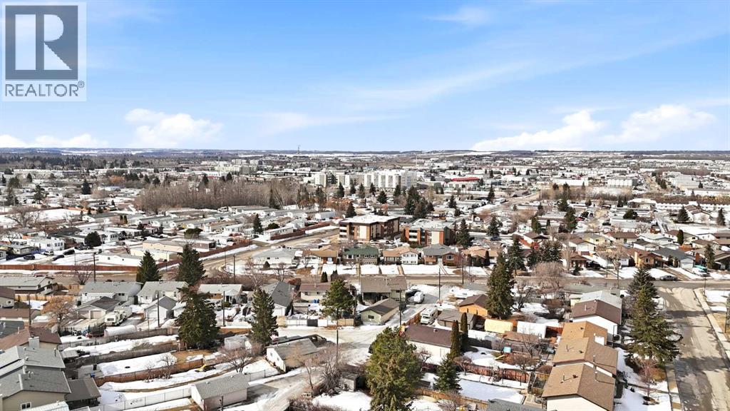 7032 59 Avenue, Red Deer, Alberta  T4P 1B7 - Photo 2 - A2294622