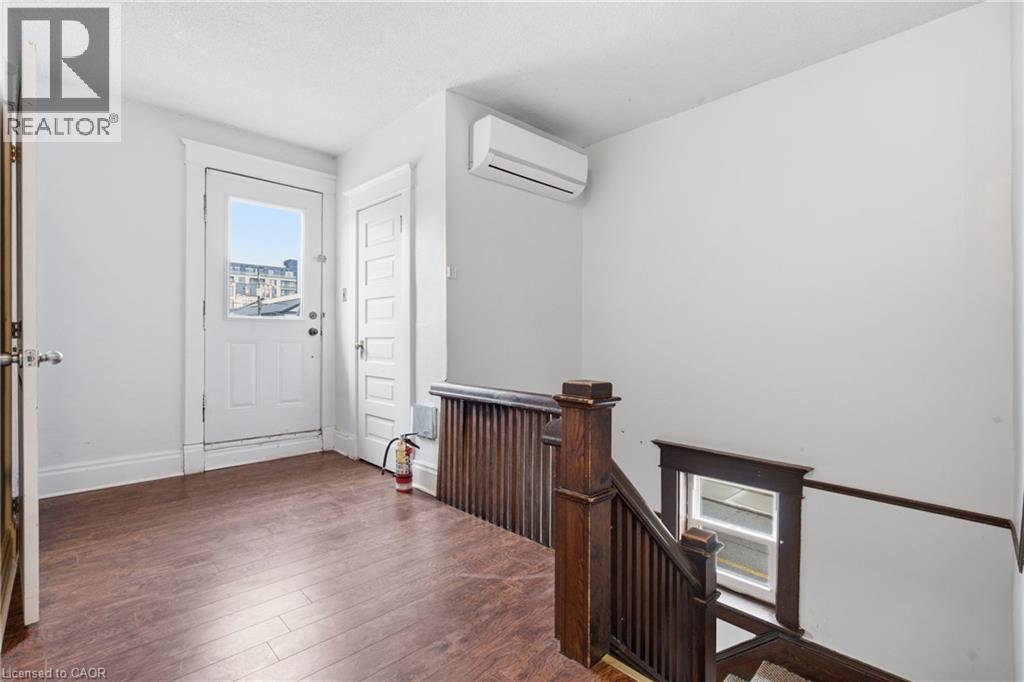 30 Regina Street N, Waterloo, Ontario  N2J 3A1 - Photo 10 - 40814238