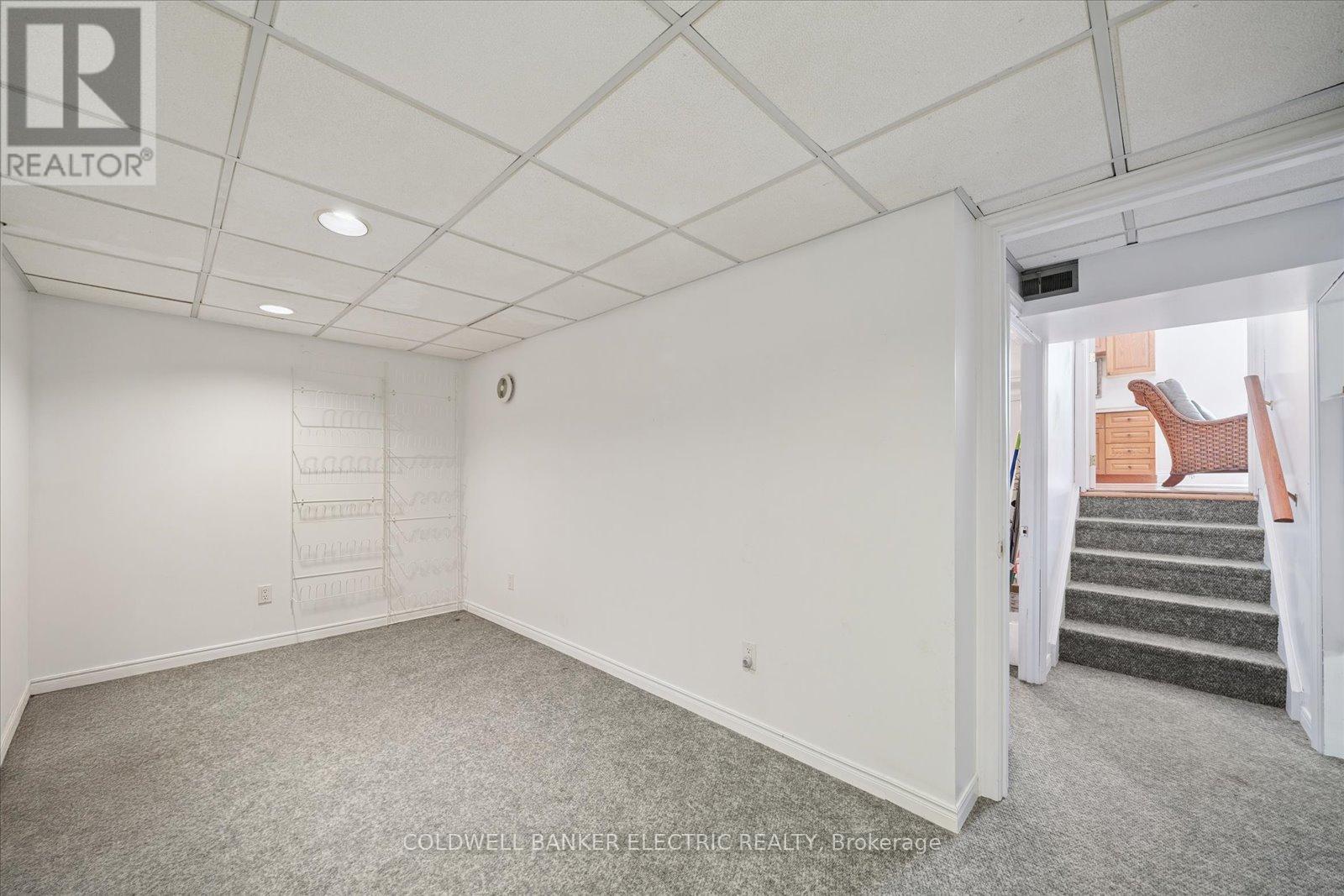 11 Bayleaf Court, Peterborough, Ontario  K9K 1A2 - Photo 32 - X12940252