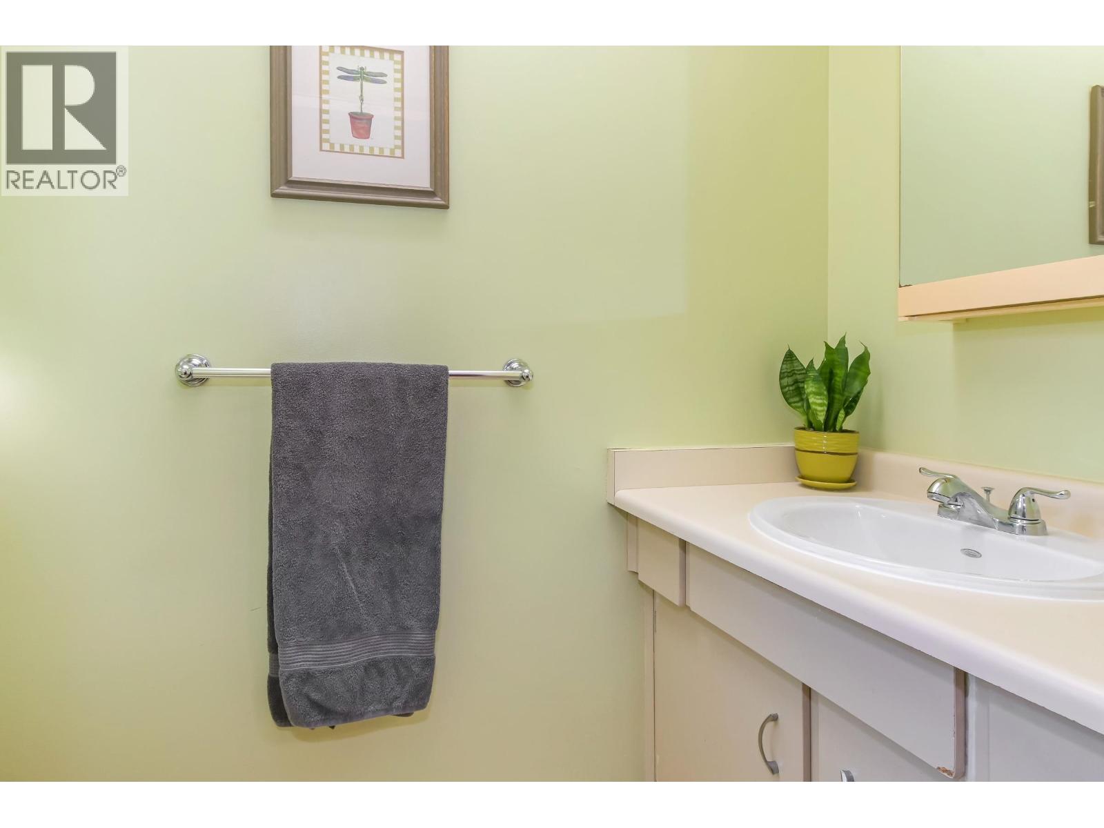 2294 Portage Avenue, Coquitlam, British Columbia  V3K 2Z3 - Photo 13 - R3104744