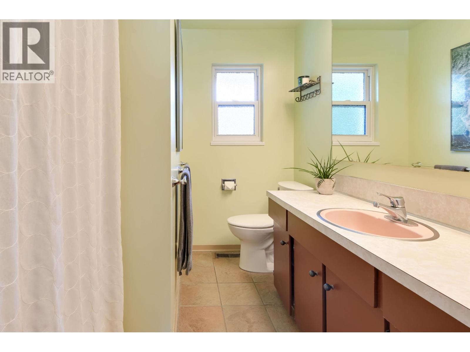 2294 Portage Avenue, Coquitlam, British Columbia  V3K 2Z3 - Photo 18 - R3104744