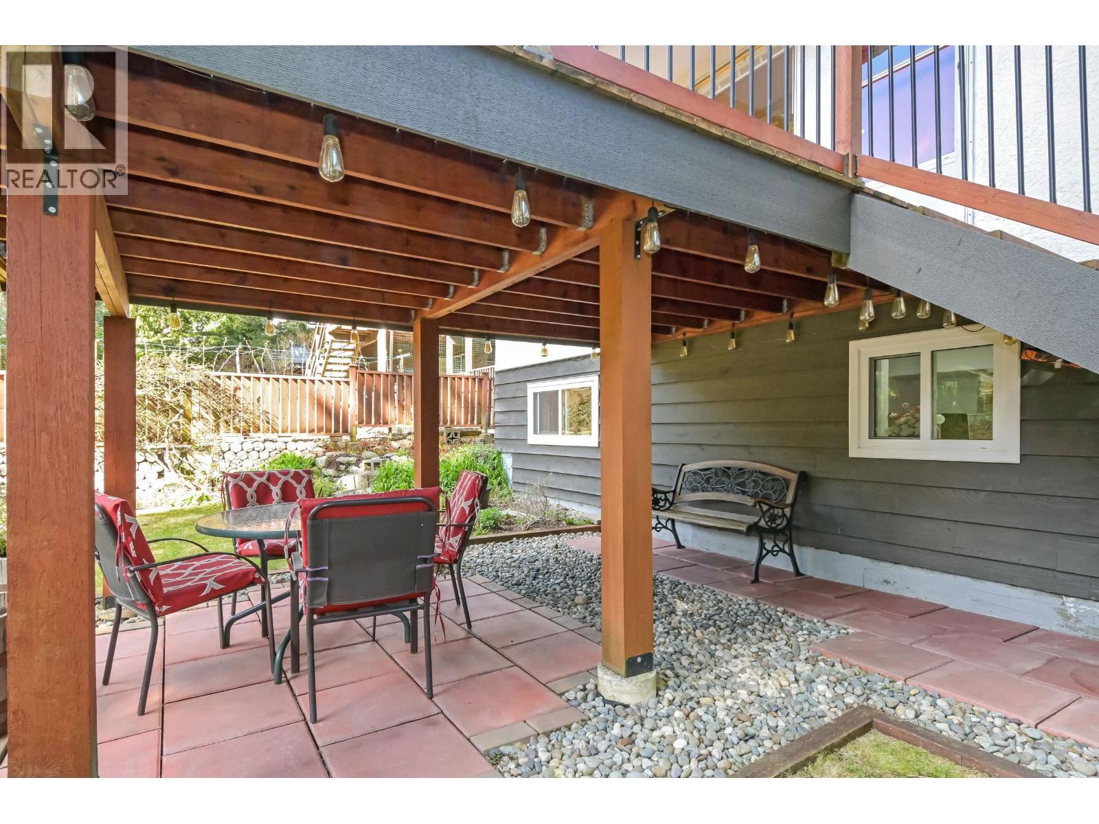 2294 Portage Avenue, Coquitlam, British Columbia  V3K 2Z3 - Photo 29 - R3104744