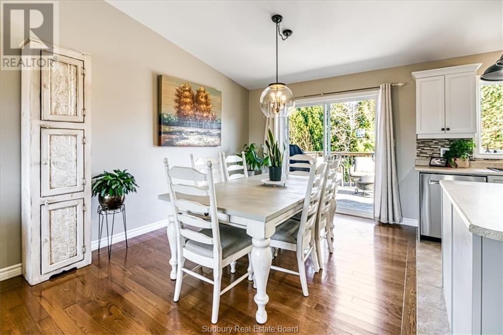 2753 Fleetwood Drive, Azilda, Ontario  P0M 1B0 - Photo 14 - 2126974