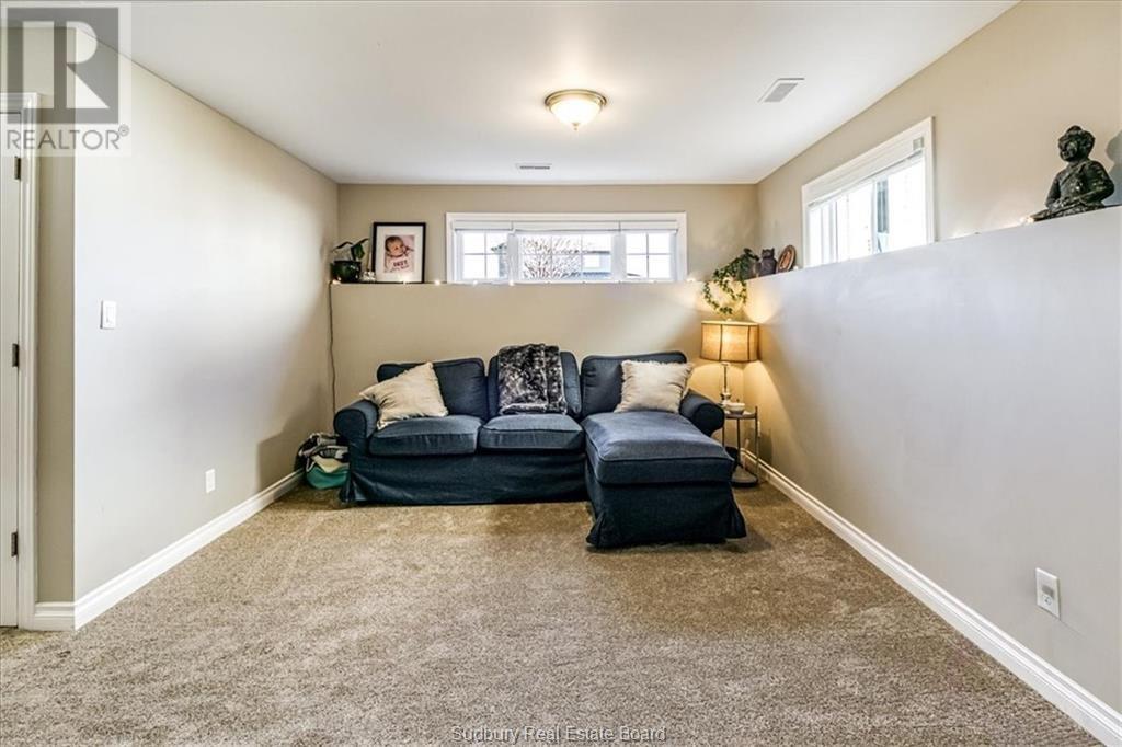 2753 Fleetwood Drive, Azilda, Ontario  P0M 1B0 - Photo 24 - 2126974