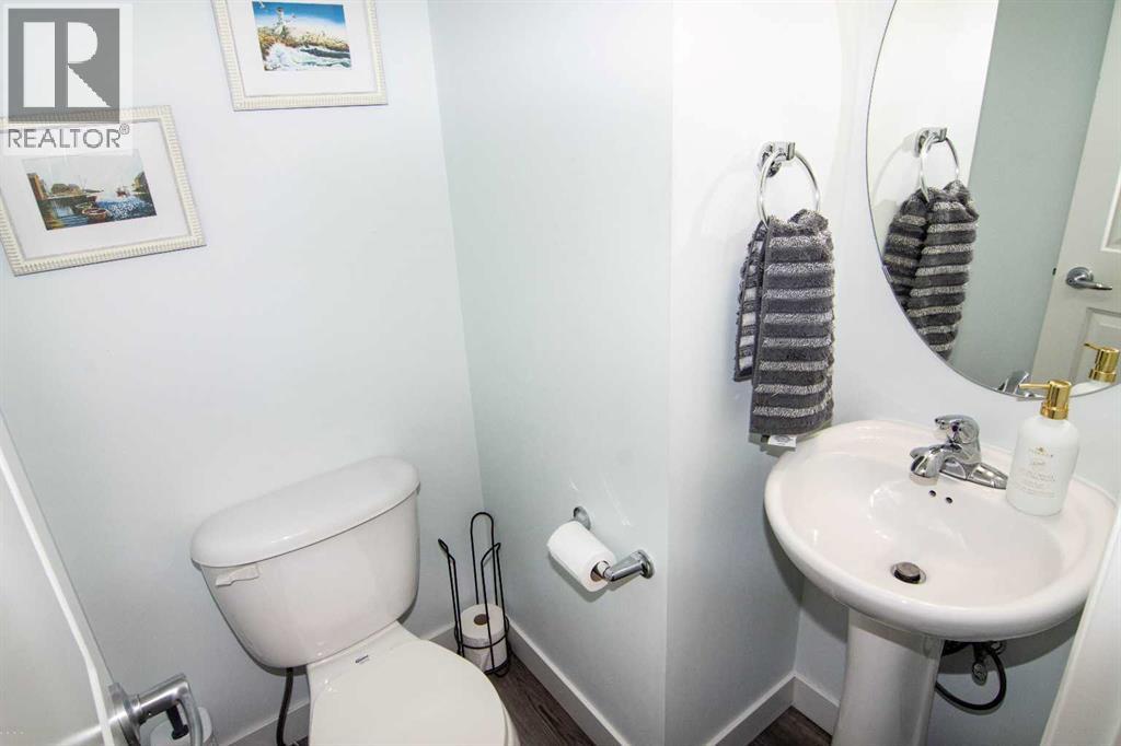 132 Copperpond Boulevard Se, Calgary, Alberta  T2Z 1C3 - Photo 7 - A2296175