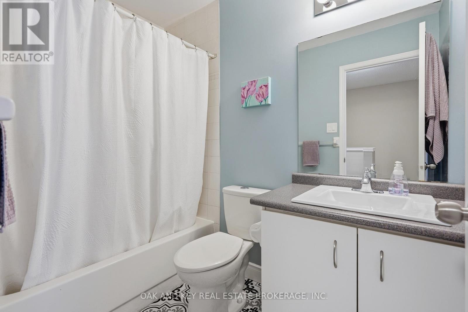 18 Chapman Court, London North, Ontario  N6G 5A7 - Photo 18 - X12940248