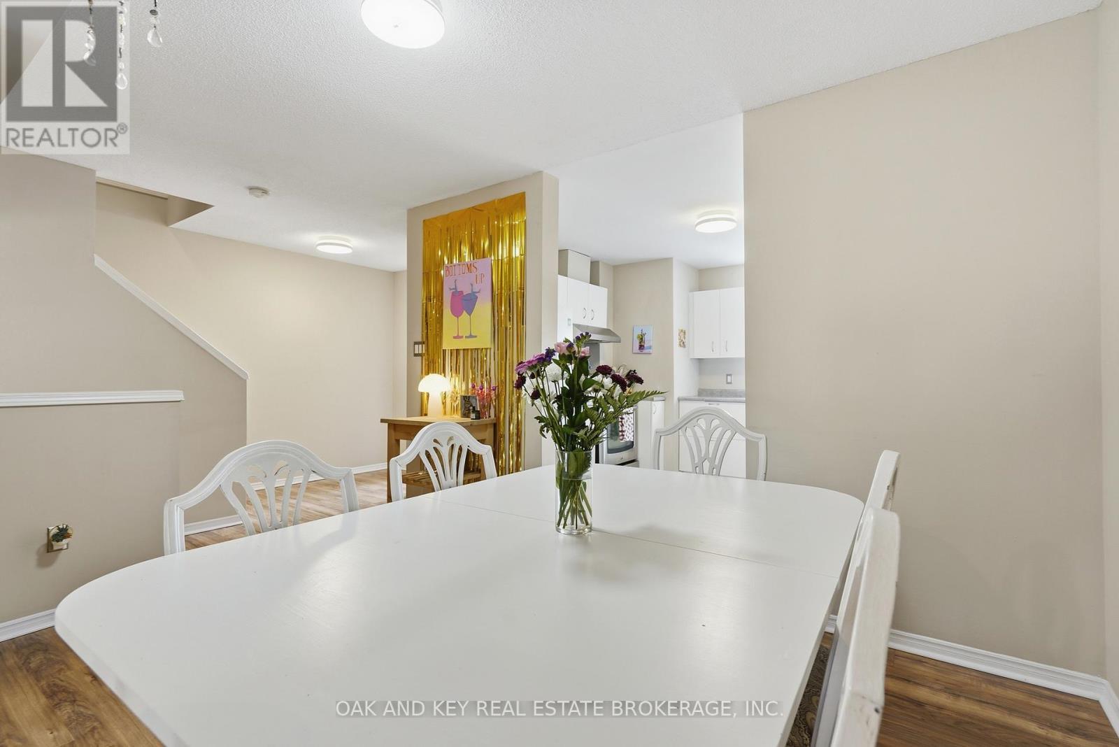 18 Chapman Court, London North, Ontario  N6G 5A7 - Photo 23 - X12940248