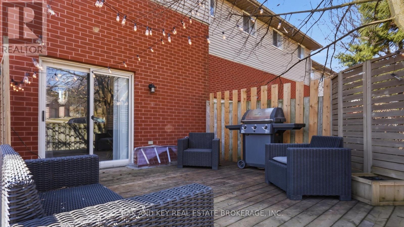 18 Chapman Court, London North, Ontario  N6G 5A7 - Photo 35 - X12940248