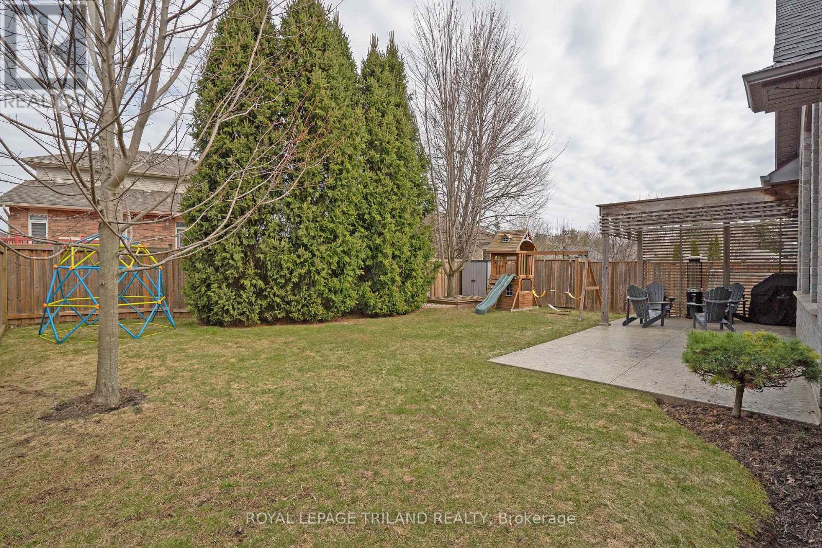 12 Tanager Place, St. Thomas, Ontario  N5R 6K9 - Photo 2 - X12940266