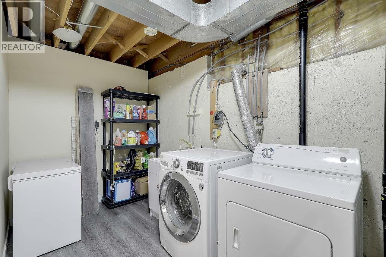 208 1140 Castle Crescent, Port Coquitlam, British Columbia  V3C 5R6 - Photo 32 - R3104927