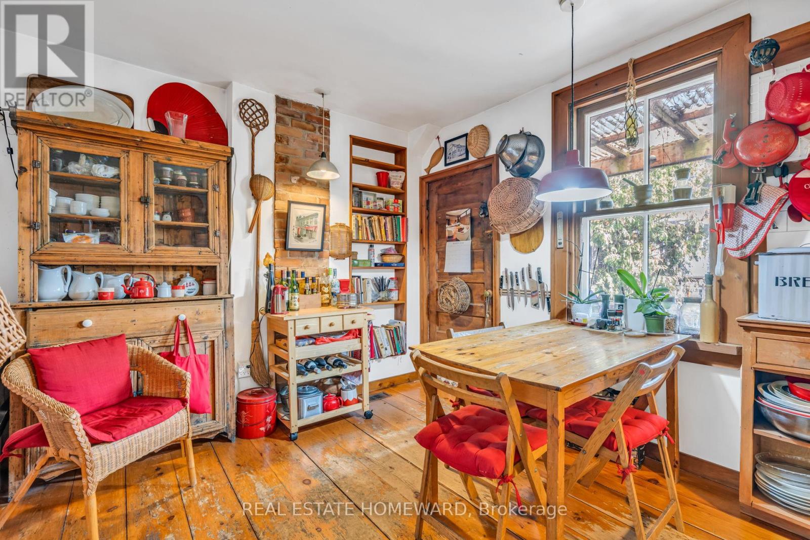 97 Massey Street, Toronto, Ontario  M6J 2T5 - Photo 10 - C12940166