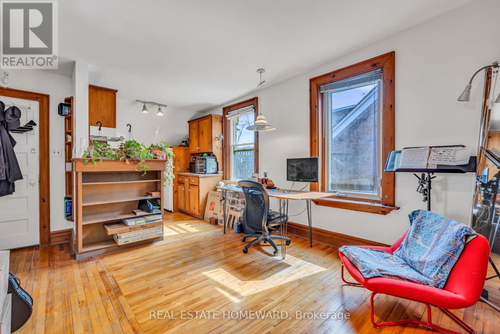 97 Massey Street, Toronto, Ontario  M6J 2T5 - Photo 19 - C12940166