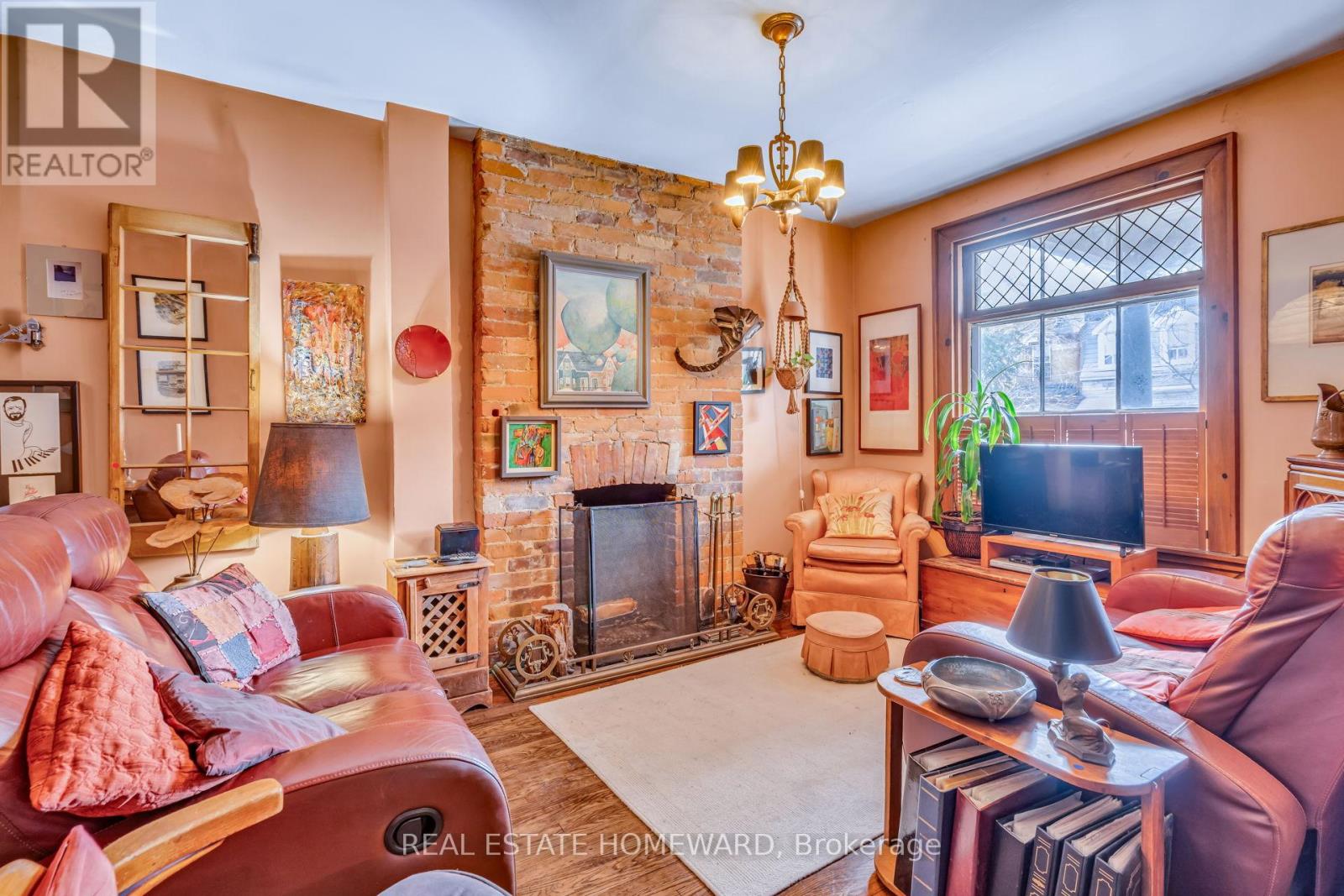 97 Massey Street, Toronto, Ontario  M6J 2T5 - Photo 6 - C12940166