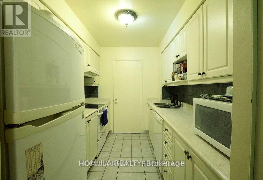 303 - 250 JARVIS STREET, Toronto, Ontario